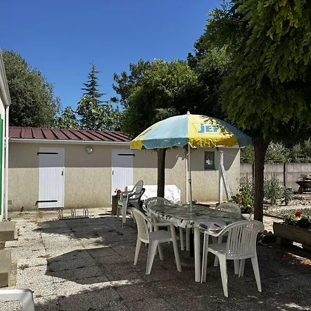 Maison De 3 Pieces, 4 Couchages A 1000 M De L'ocean, Cadre Paisible Avec Cour Et Parking - Fr-1-224c-63 Tatil Evi