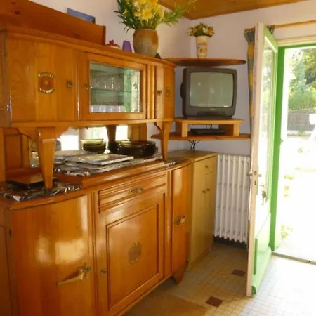 Maison De 3 Pieces, 4 Couchages A 1000 M De L'ocean, Cadre Paisible Avec Cour Et Parking - Fr-1-224c-63